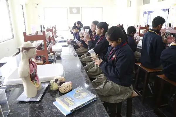 mhrfw7ejammnfgdzjf4z